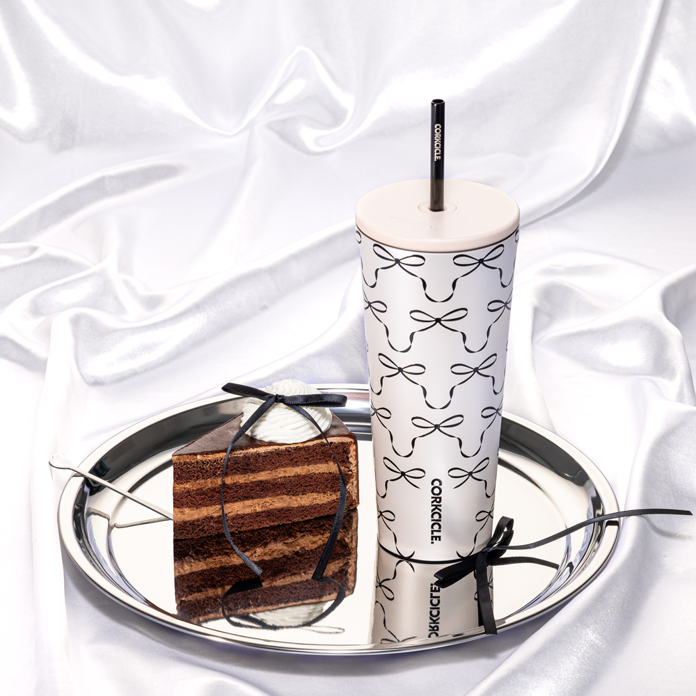 cold-cup-j5 2a98a7269432--2224PBBC-lifestyle.png