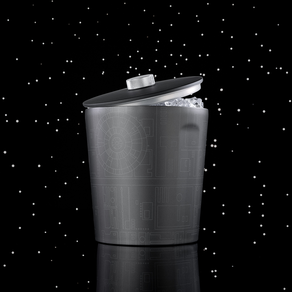 star-warstm-ice-bucket-r7 DS-Lifestyle.png