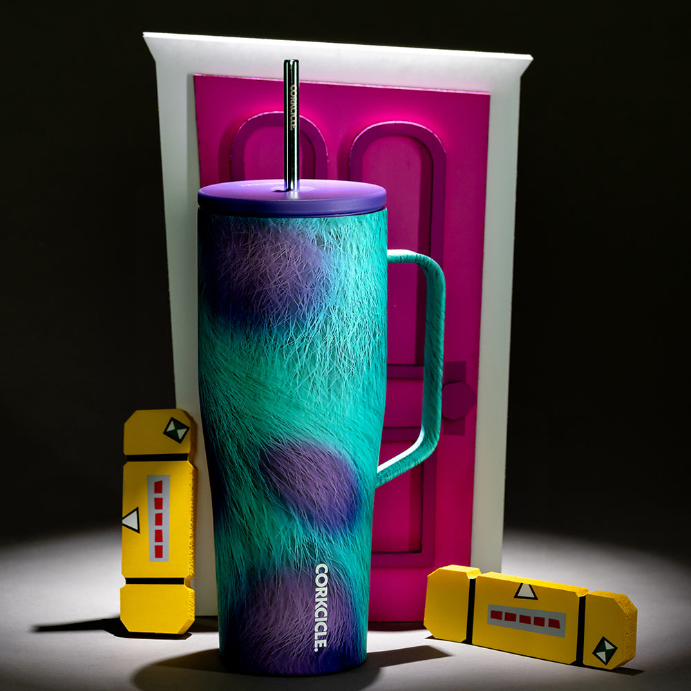 disney-pixar-cold-cup-xl-f9 MonstersInc-Lifestyle-PDP2.jpg
